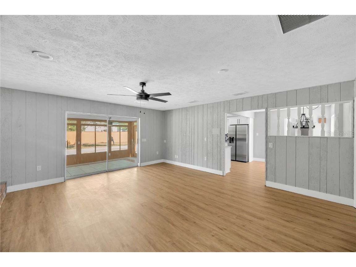 2206 Wallwood Place Brandon FL 33510 TB8448503 image36