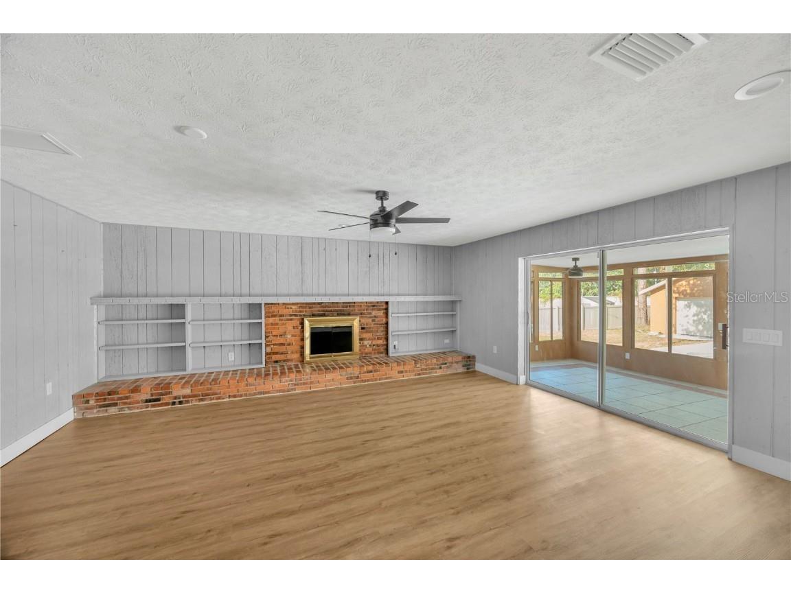 2206 Wallwood Place Brandon FL 33510 TB8448503 image38