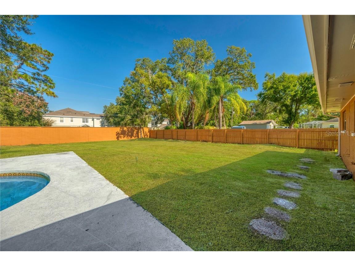 2206 Wallwood Place Brandon FL 33510 TB8448503 image41