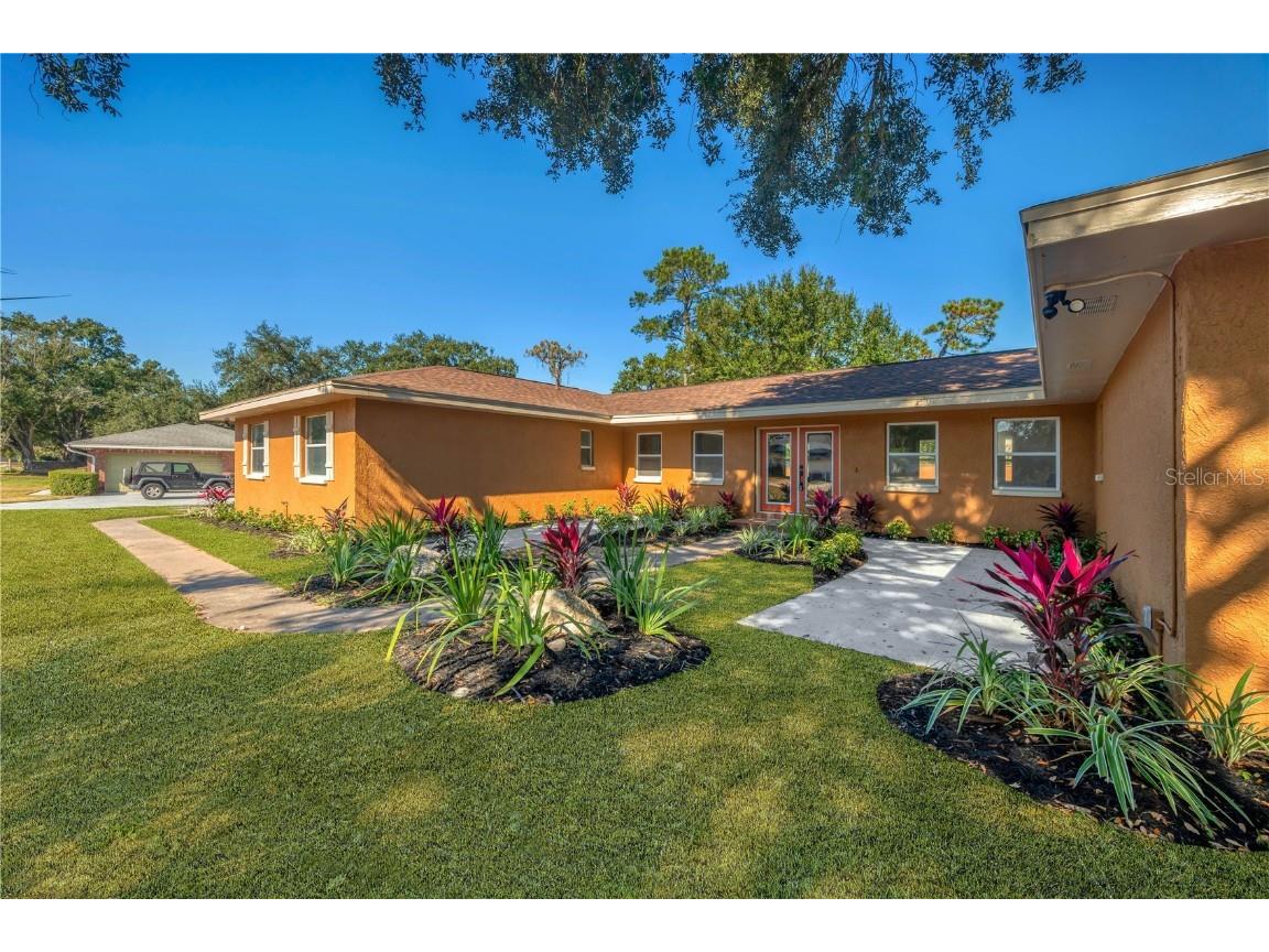 2206 Wallwood Place Brandon FL 33510 TB8448503 image5