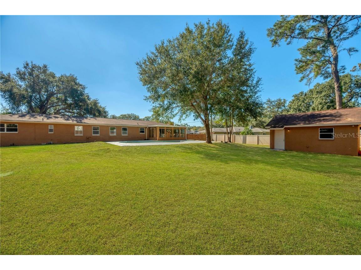 2206 Wallwood Place Brandon FL 33510 TB8448503 image50