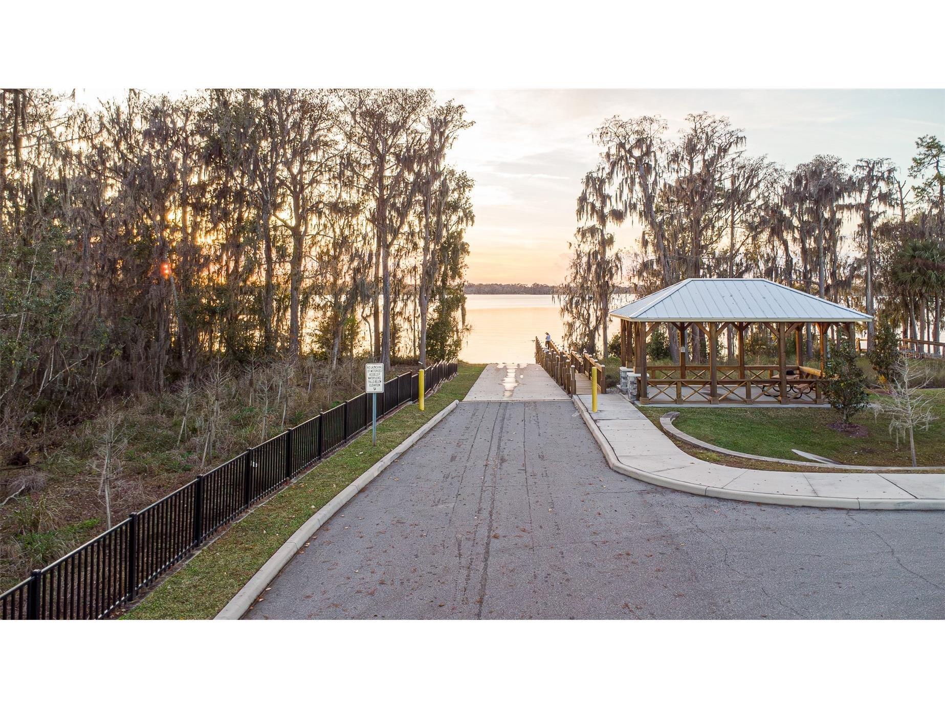 2206 Weatherly Way Orlando FL 32820 - LAKE PICKETT S5141769 image9