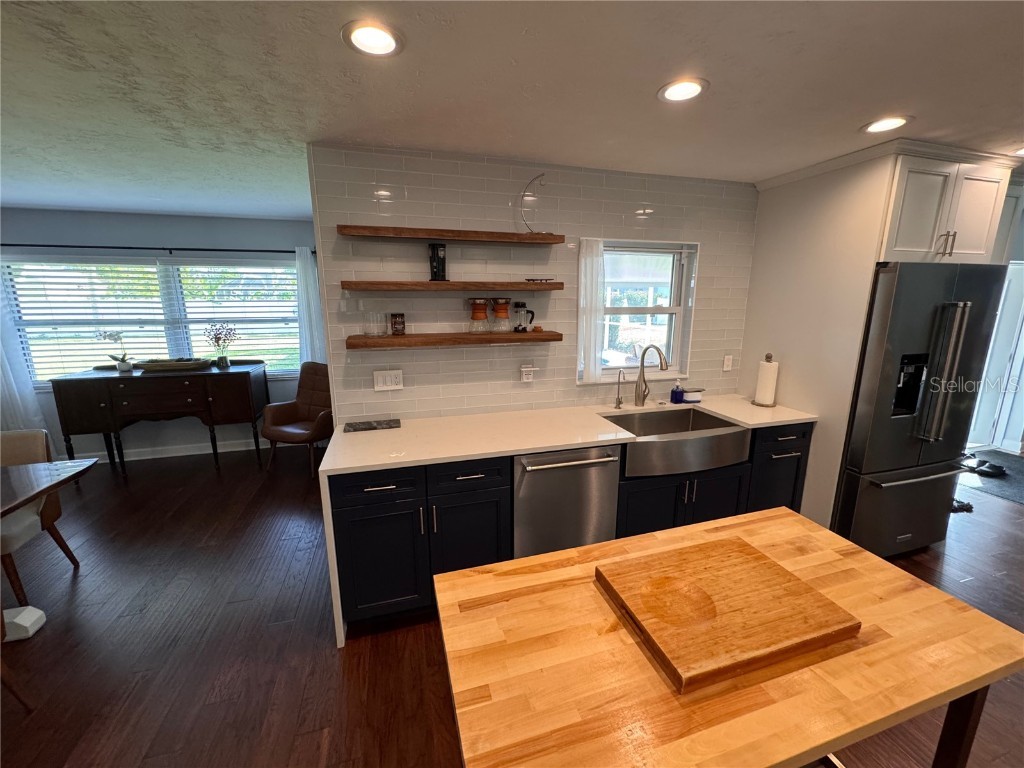 2207 51st Street W Bradenton FL 34209 A4659902 image14