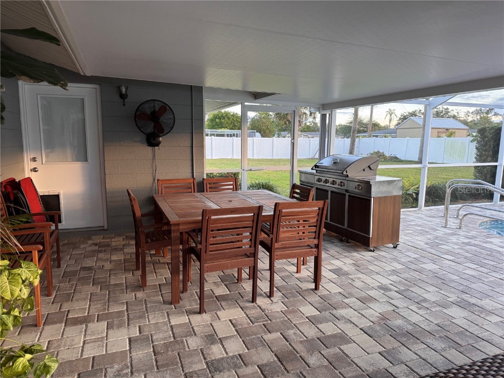 2207 51st Street W Bradenton FL 34209 A4659902 image29