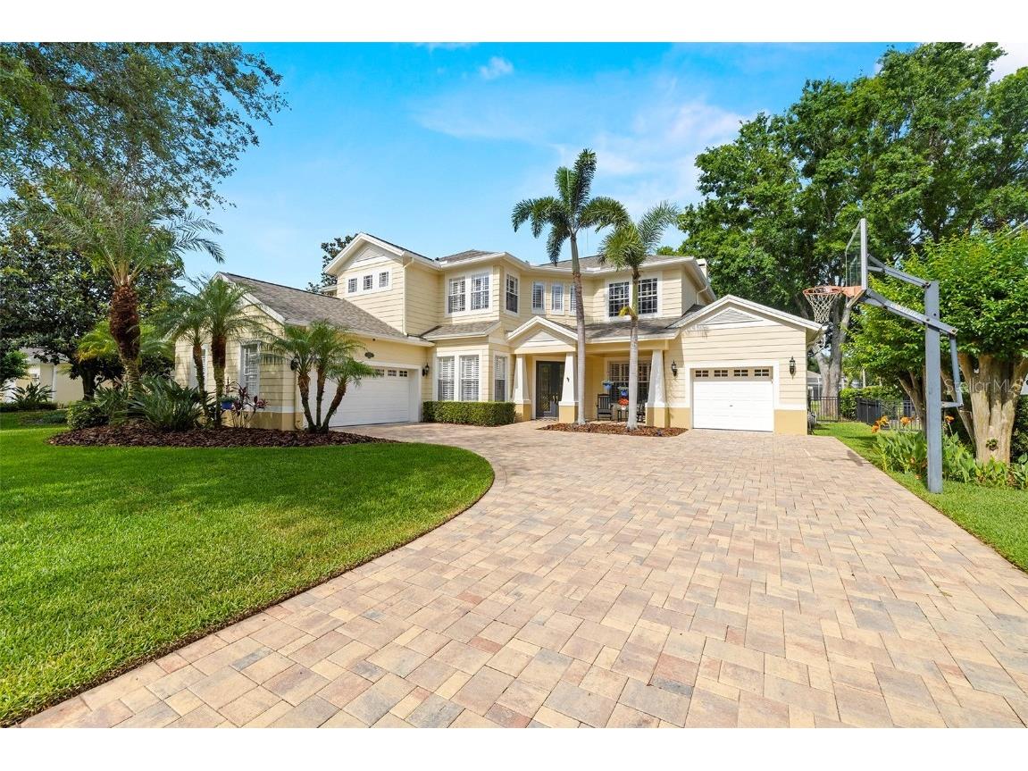 2207 Climbing Ivy Drive Tampa FL 33618 TB8380650 image1