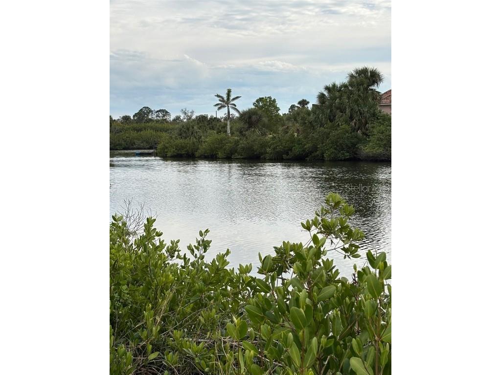 2207 Cornelius Boulevard Port Charlotte FL 33953 - SAM KNIGHT CREEK A4572384 image14