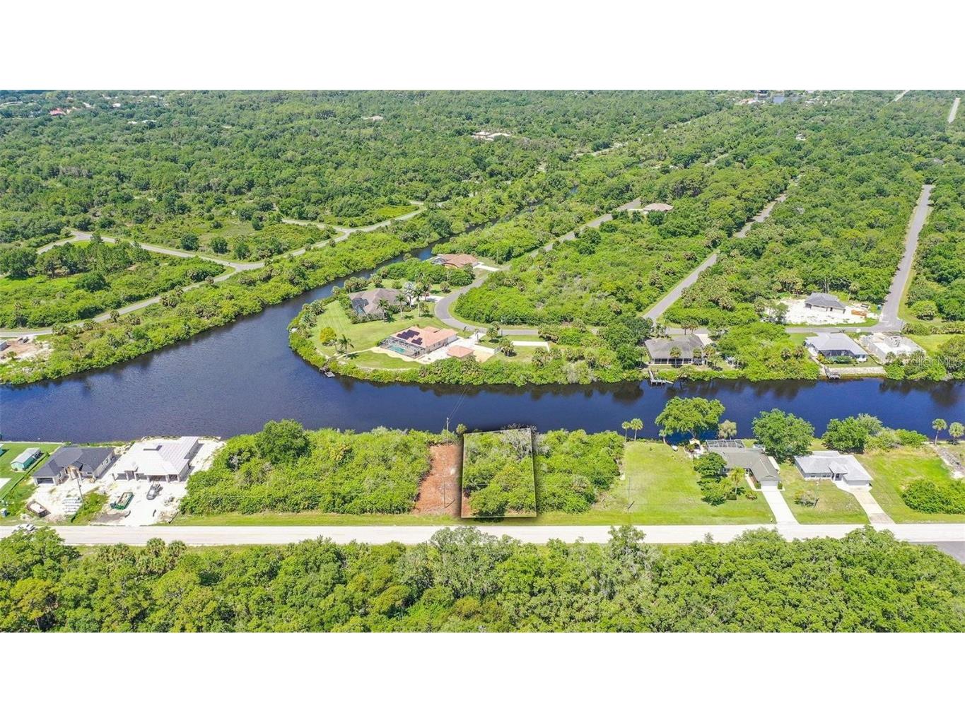 2207 Cornelius Boulevard Port Charlotte FL 33953 - SAM KNIGHT CREEK A4572384 image7