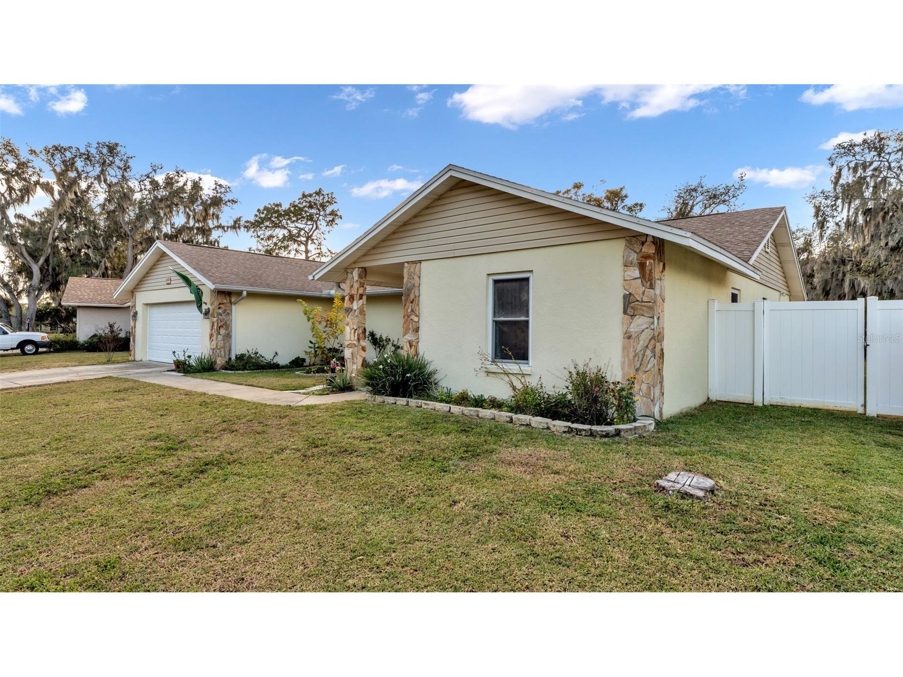 2207 Gatewood Street Plant City FL 33563 L4958095 image4