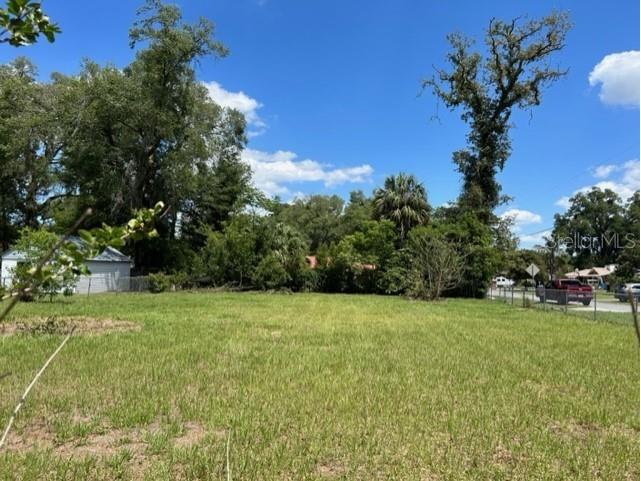 2207 NE 16th. Court Ocala FL 34470 OM656441 image1