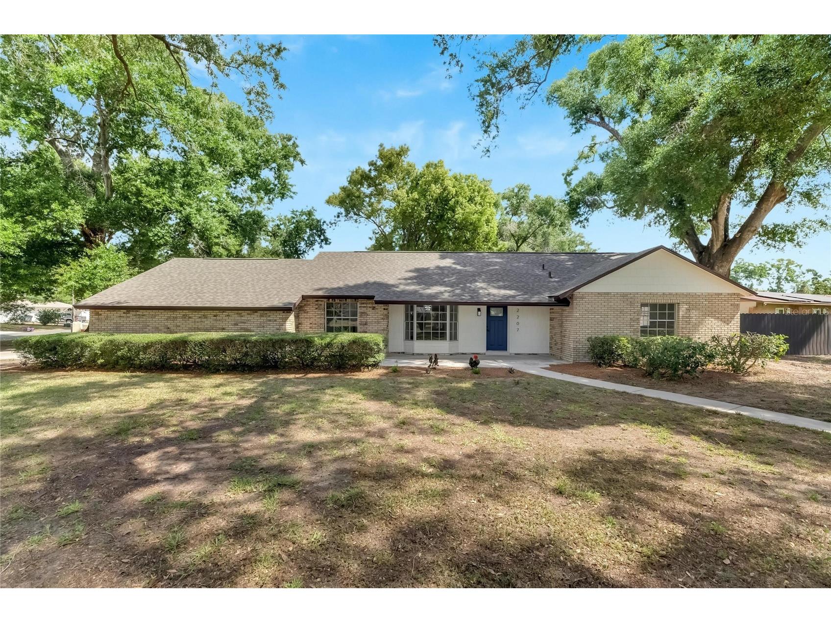 2207 Parkwood Drive Valrico FL 33594 TB8510117 image1