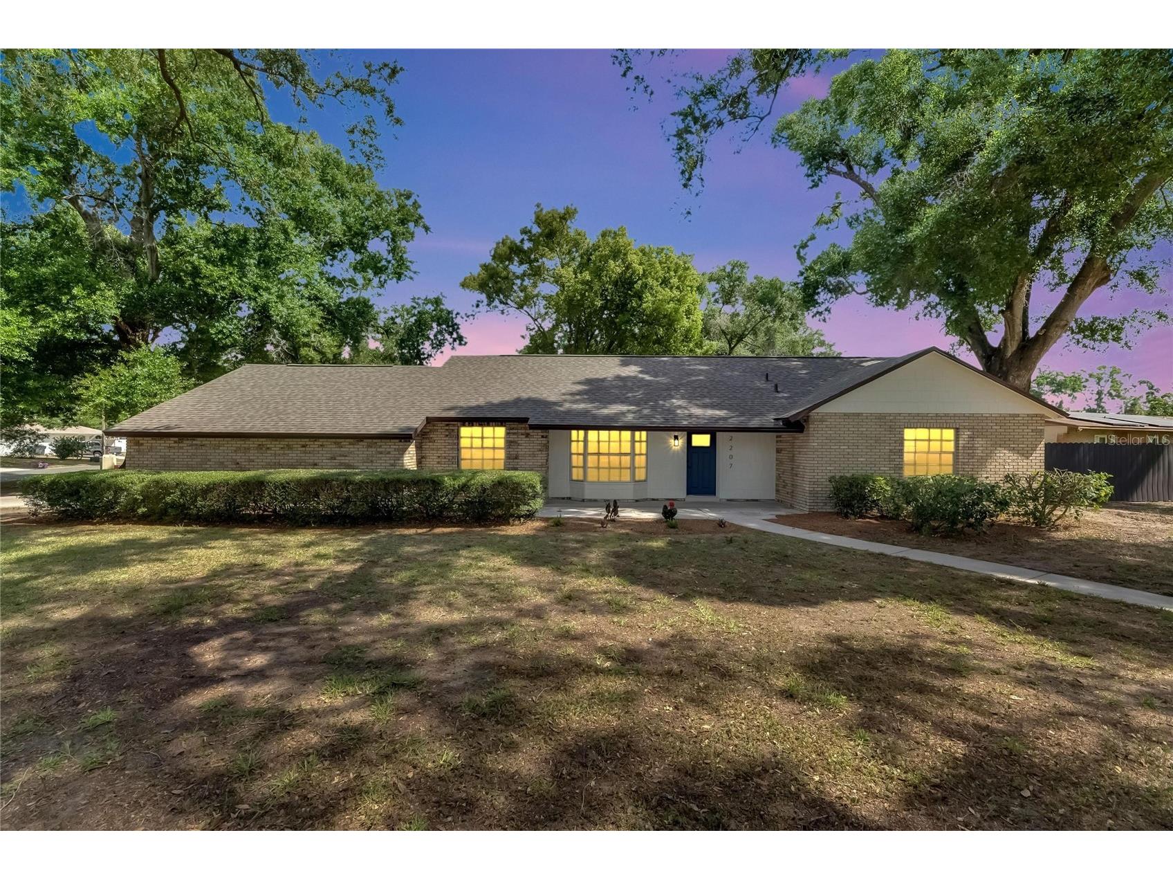 2207 Parkwood Drive Valrico FL 33594 TB8510117 image2