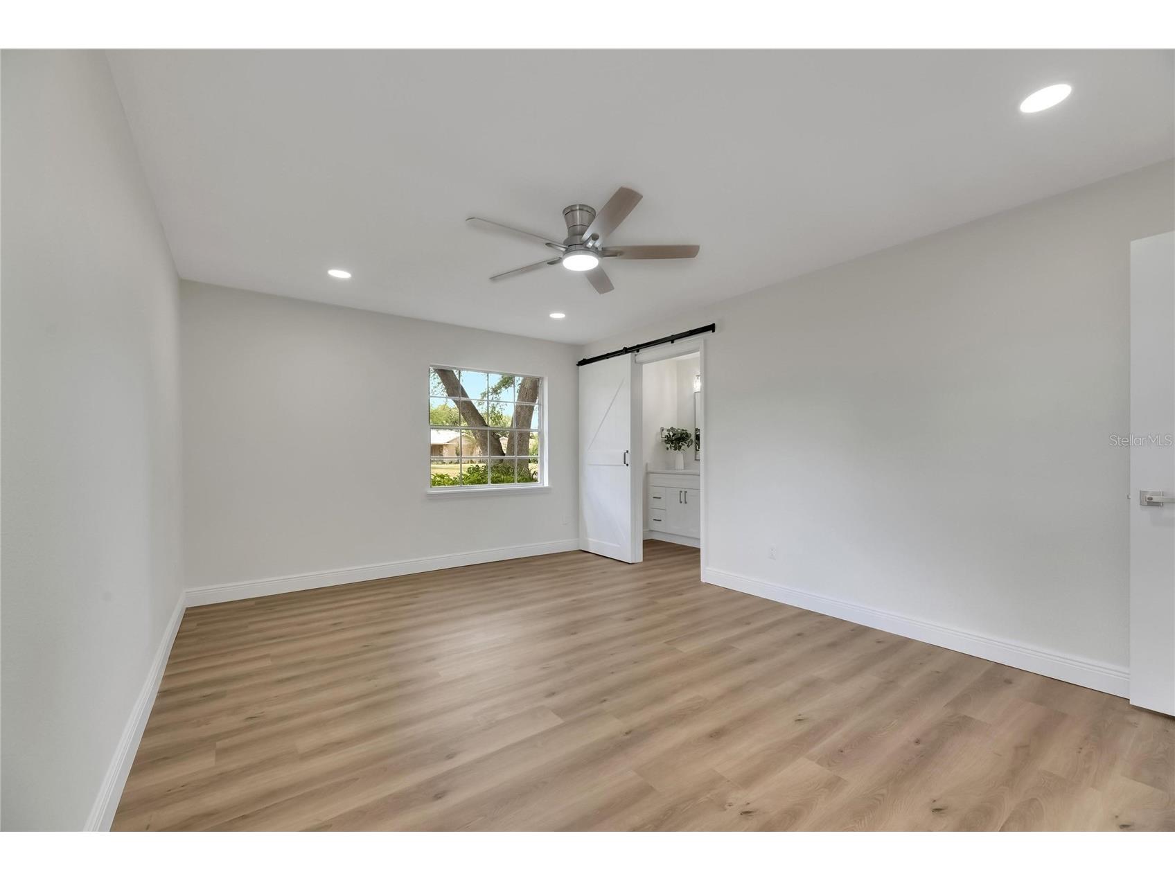 2207 Parkwood Drive Valrico FL 33594 TB8510117 image39