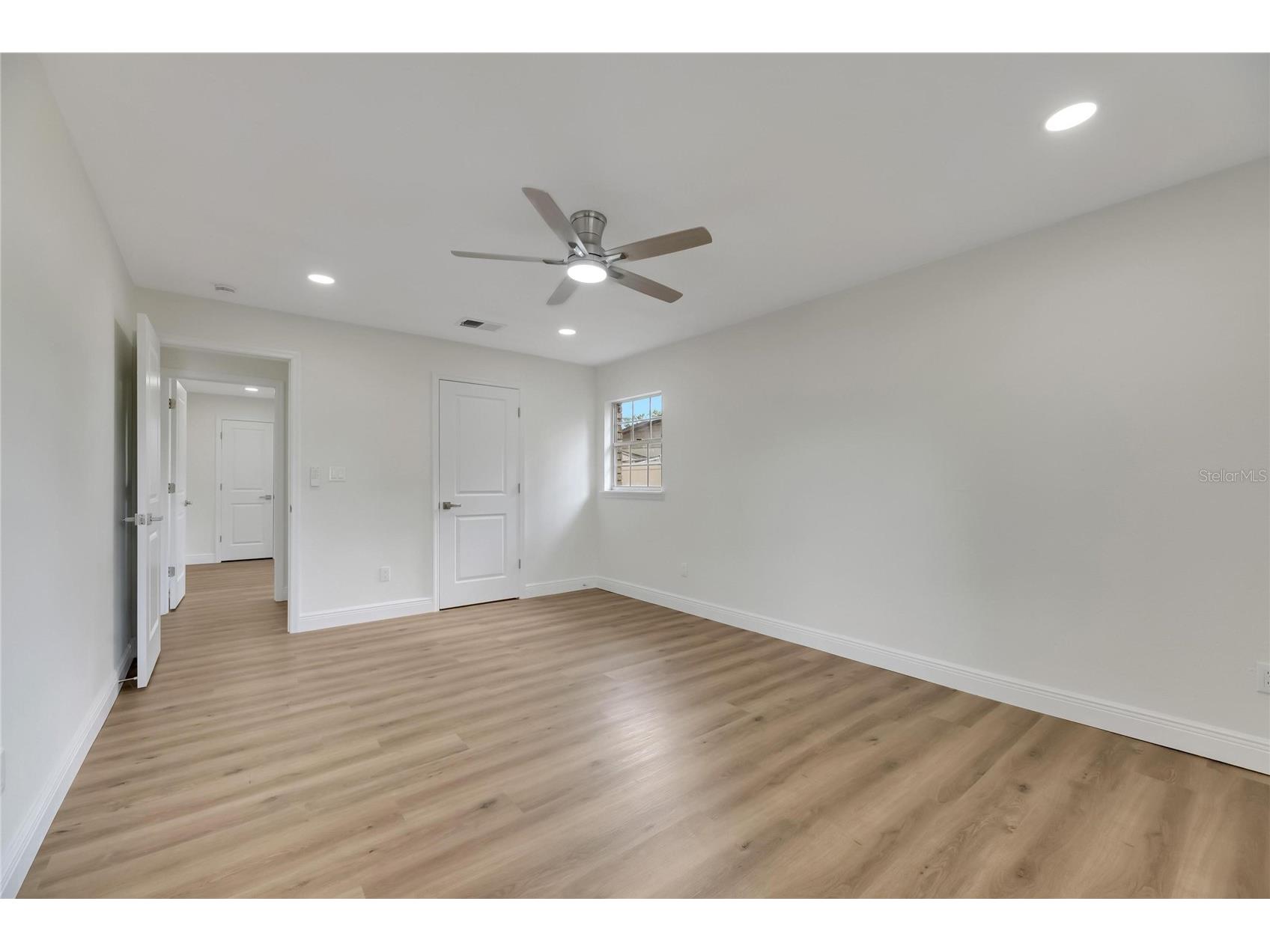 2207 Parkwood Drive Valrico FL 33594 TB8510117 image41