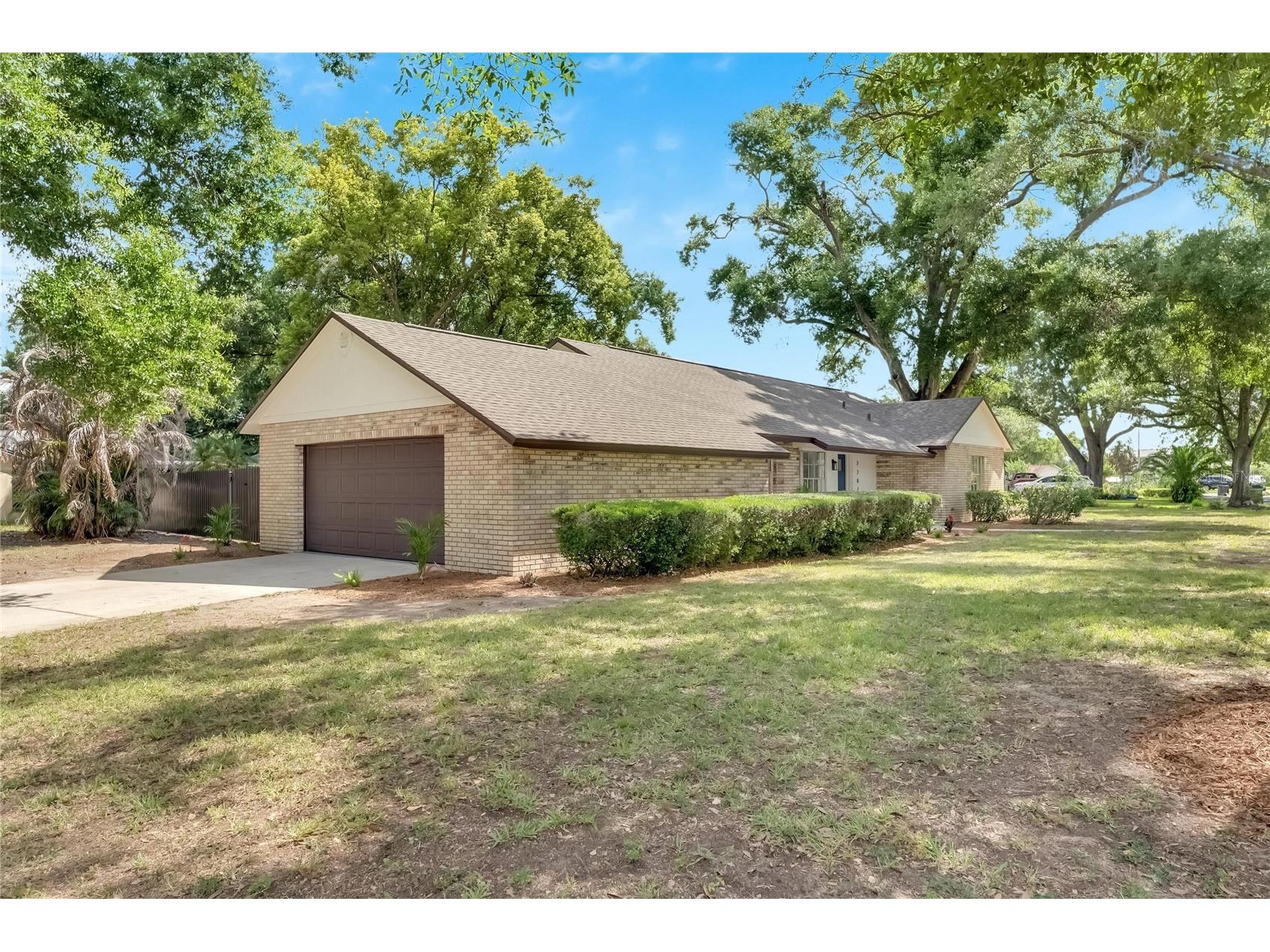 2207 Parkwood Drive Valrico FL 33594 TB8510117 image6