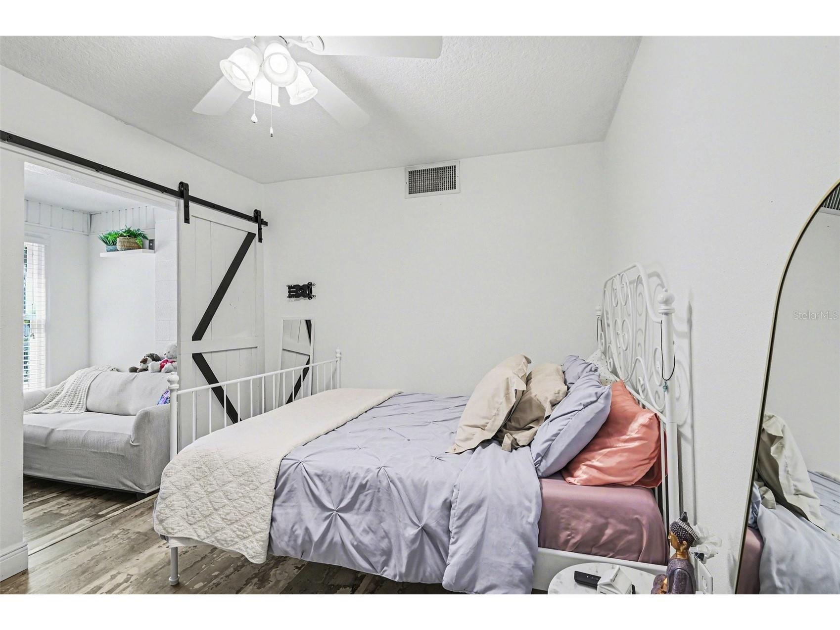 2207 Poinsettia Lane Deland FL 32724 V4948588 image21