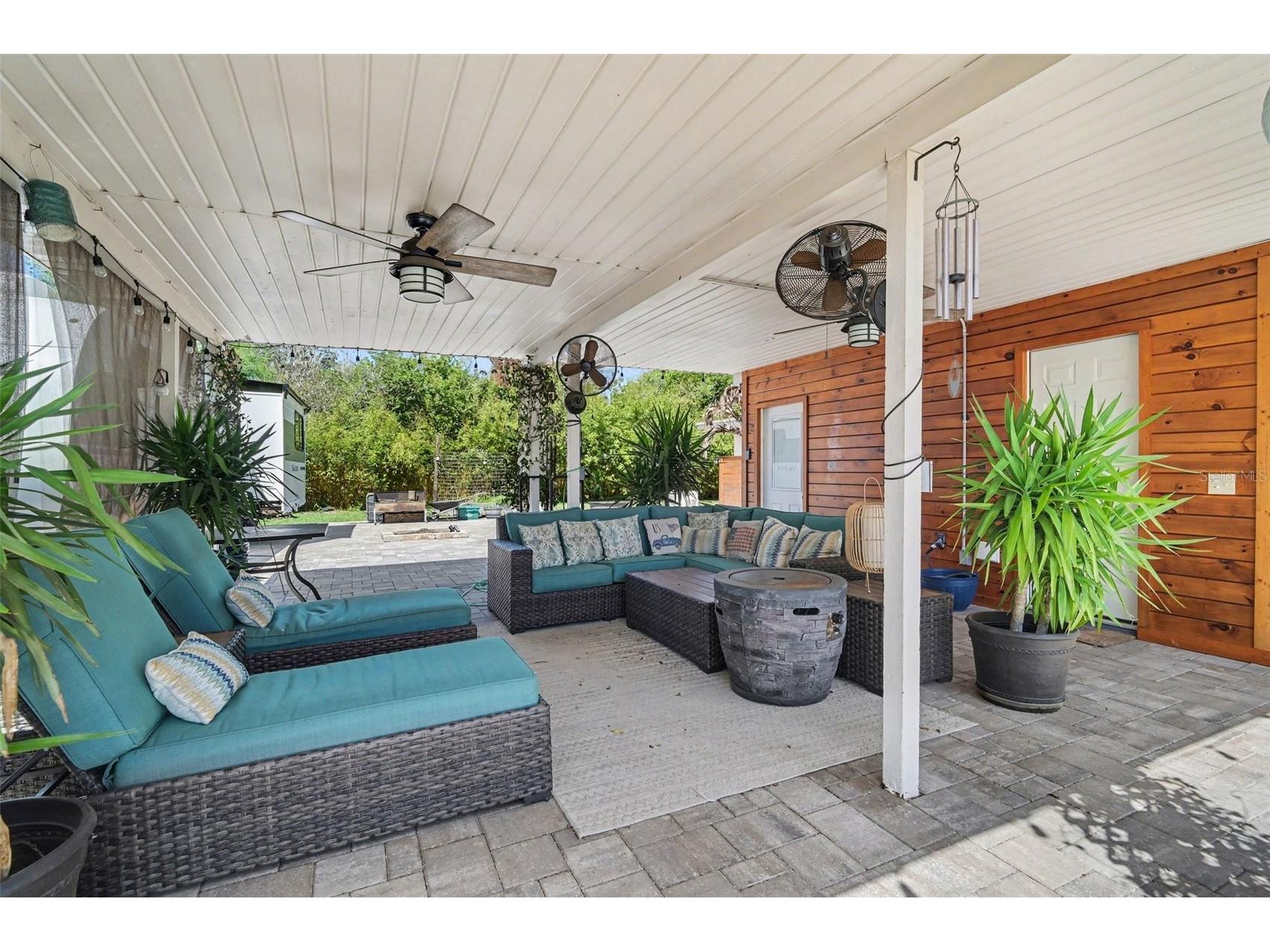 2207 Poinsettia Lane Deland FL 32724 V4948588 image31