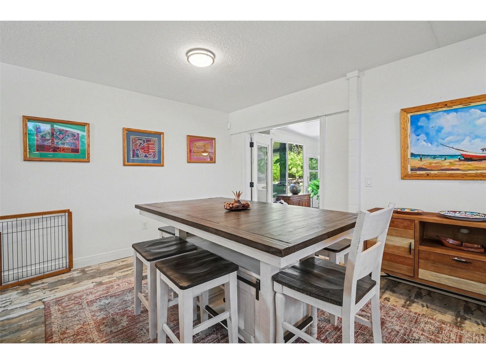 2207 Poinsettia Lane Deland FL 32724 V4948588 image9
