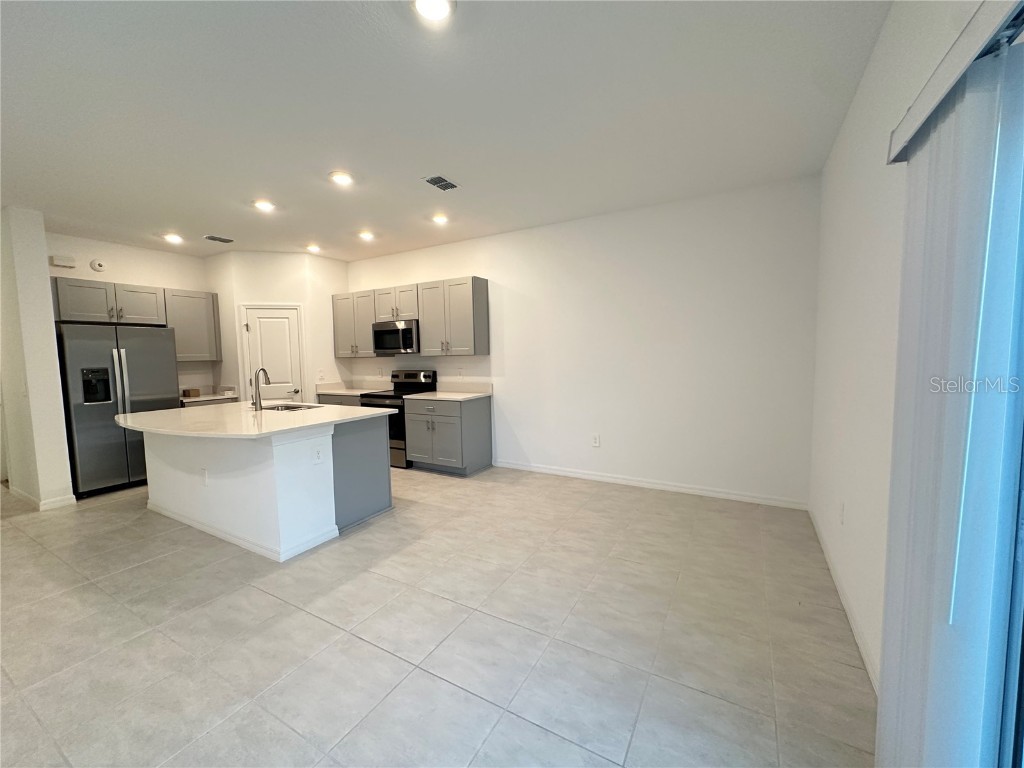 2207 Portrait Street Kissimmee FL 34758 S5138093 image4