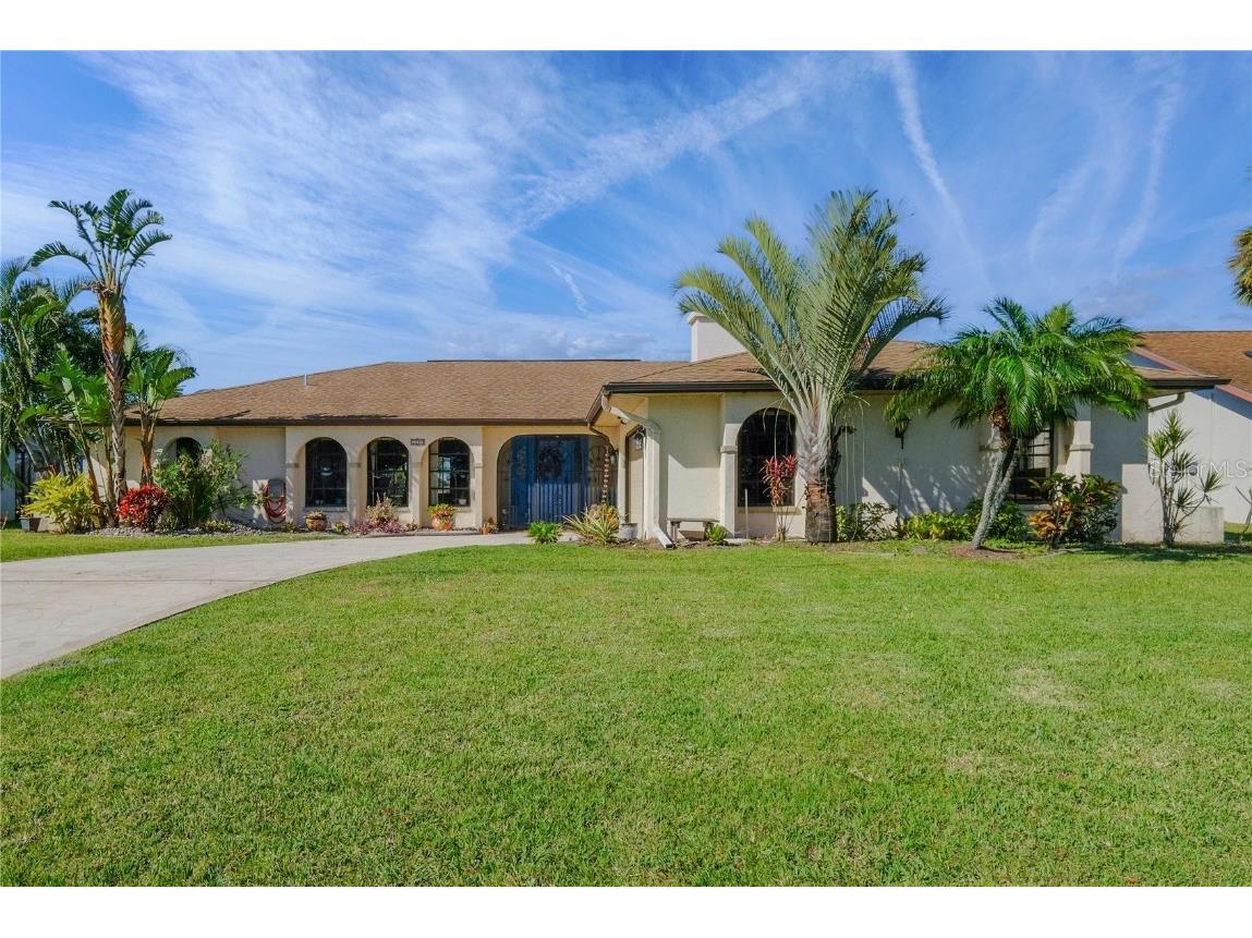 2207 Rio De Janeiro Avenue Punta Gorda FL 33983 C7452844 image1