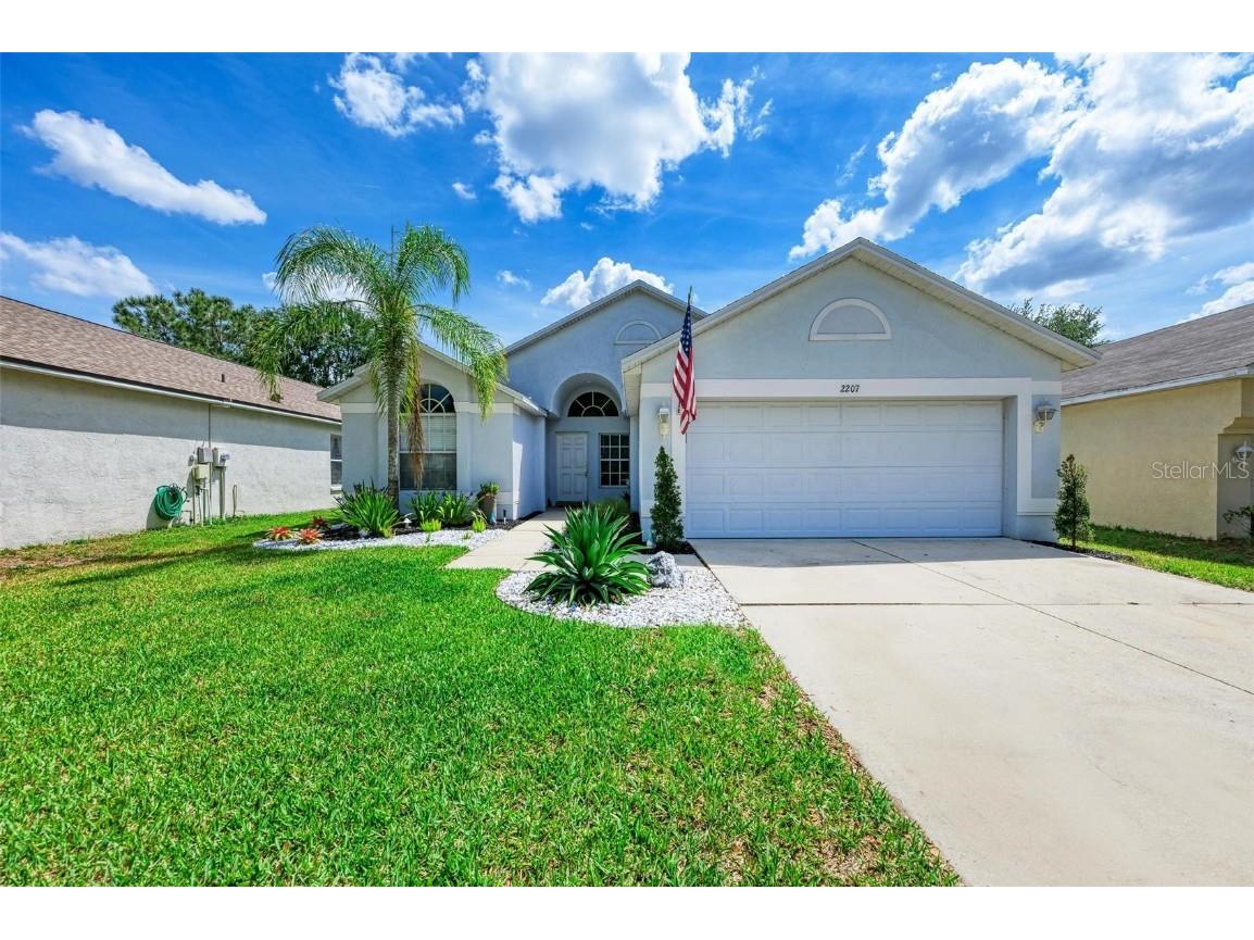 2207 Roanoke Springs Drive Ruskin FL 33570 A4567068 image1