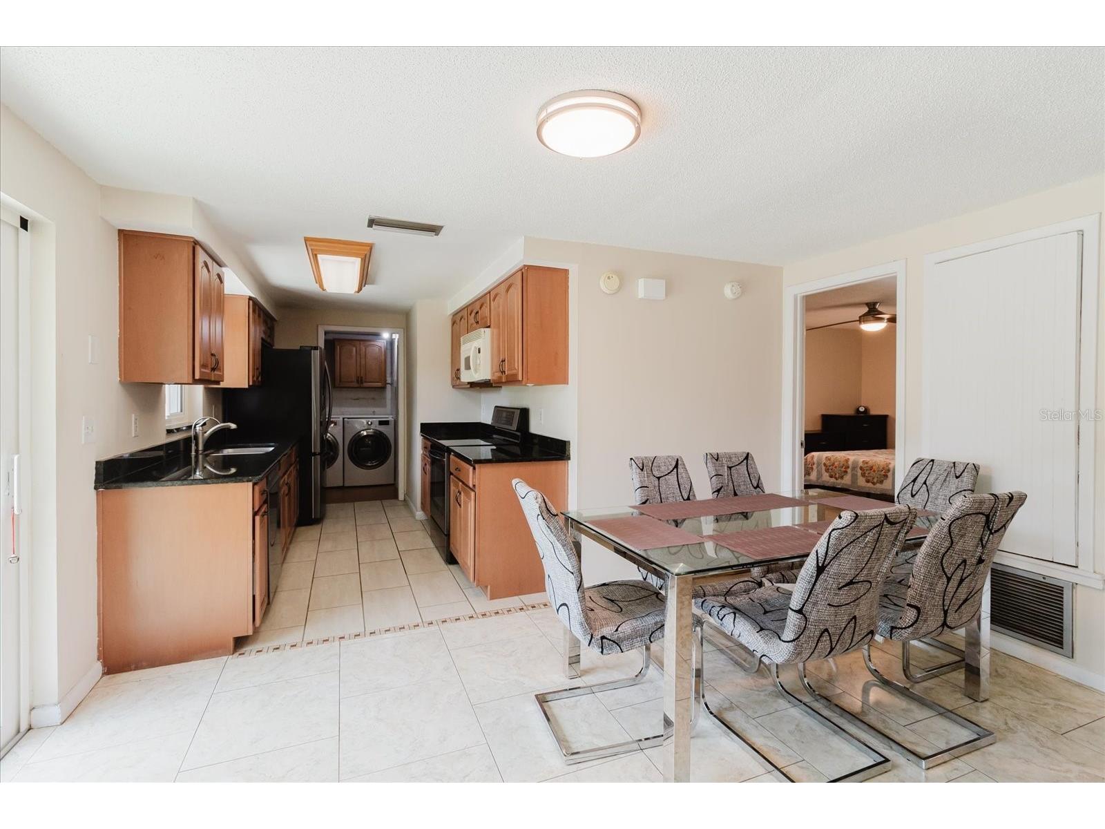 2207 Selkirk Street Valrico FL 33594 TB8507293 image16