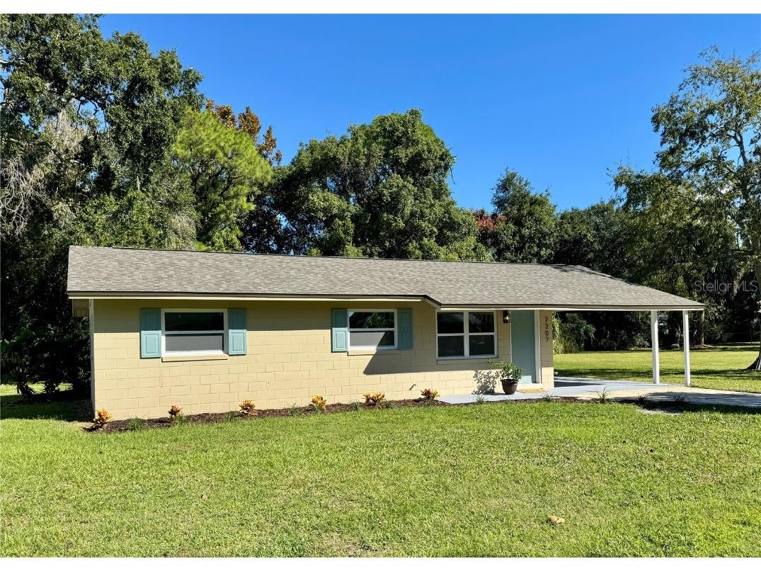 2207 Virginia Avenue Eustis FL 32726 O6352067 image1