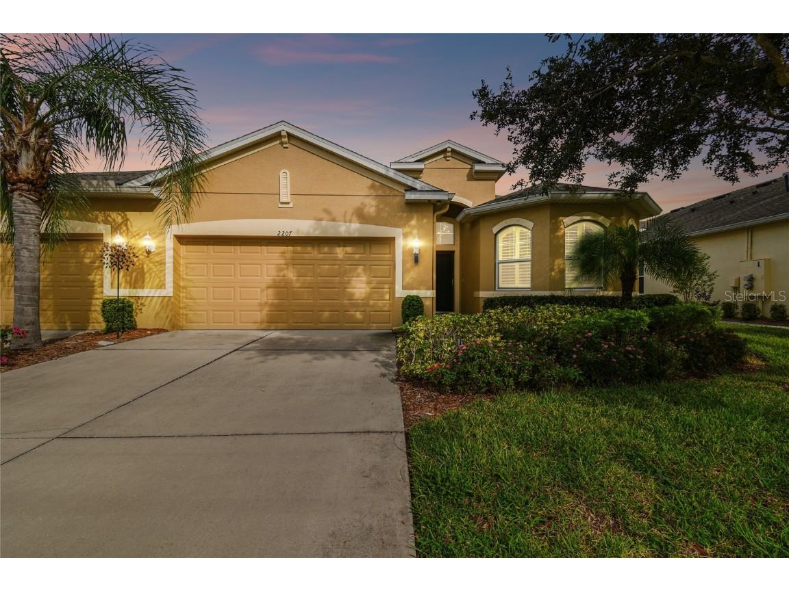 2207 Vista Greens Drive #27 Sun City Center FL 33573 T3474968 image1