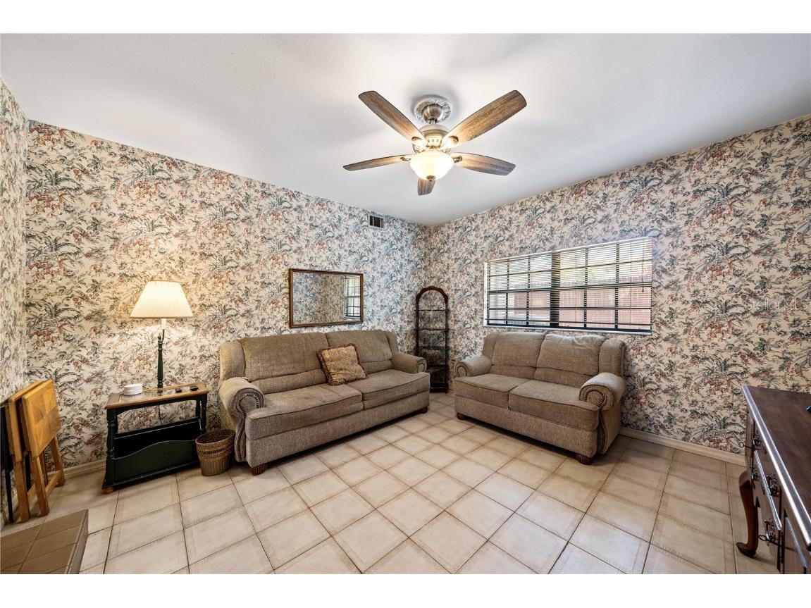 2207 W Ohio Avenue Tampa FL 33607 TB8364088 image15