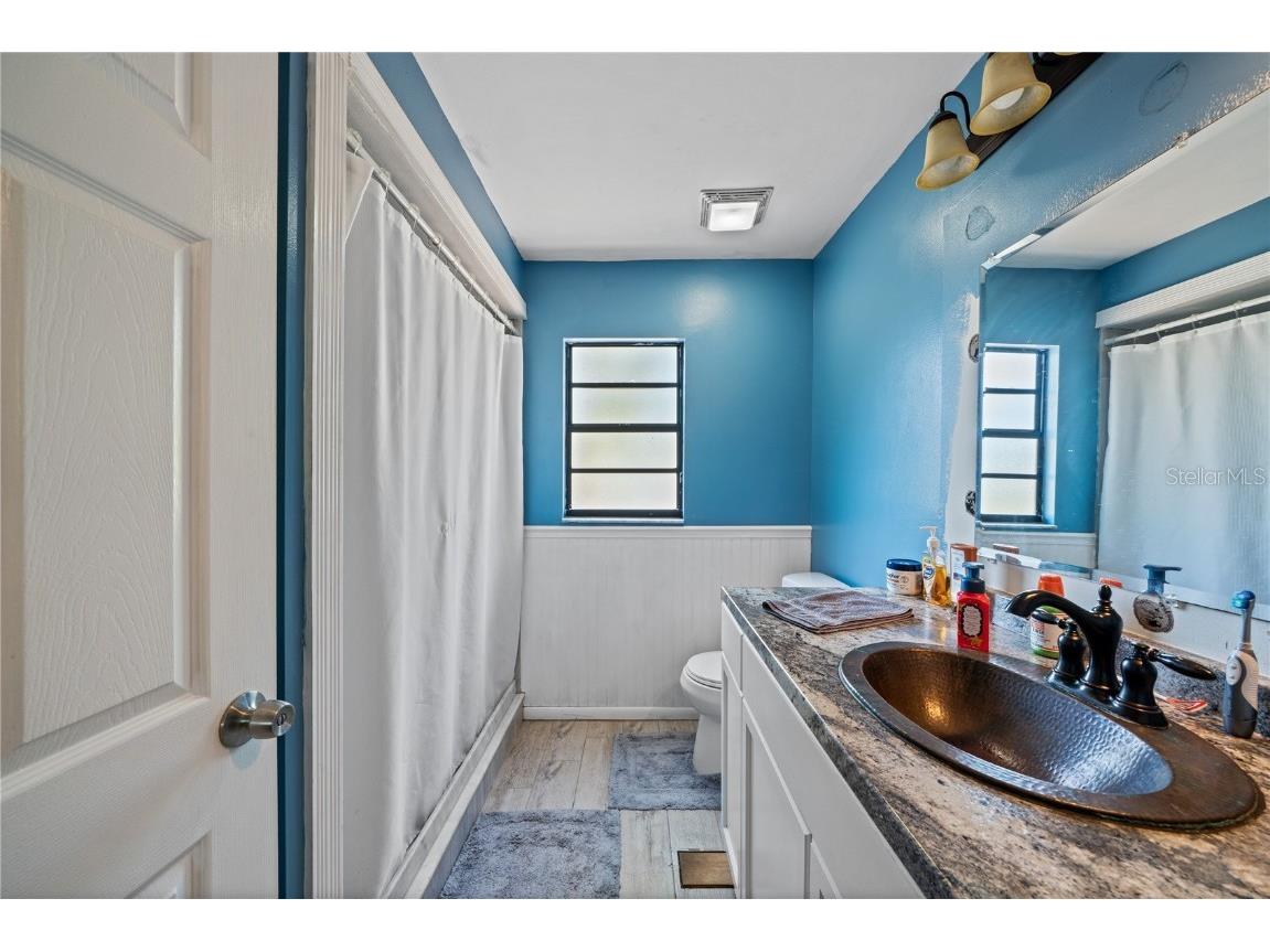 2207 W Ohio Avenue Tampa FL 33607 TB8364088 image32