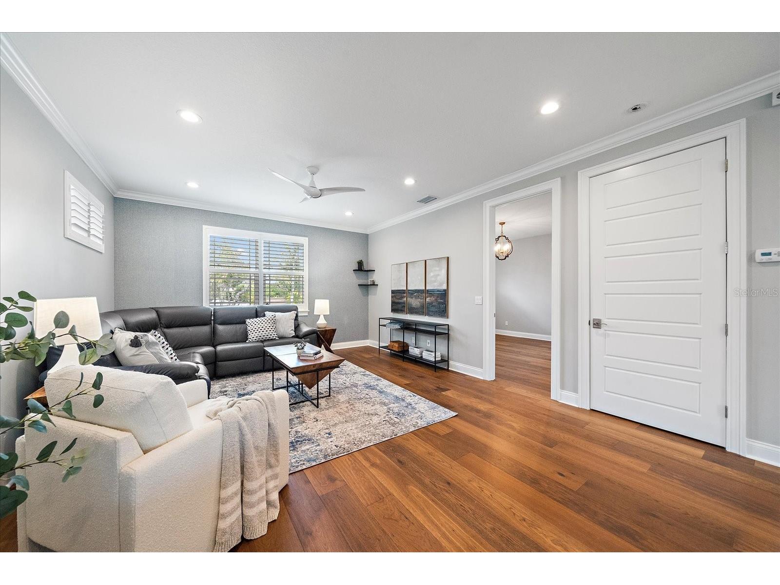 2207 Wisteria Street Sarasota FL 34239 A4683417 image16