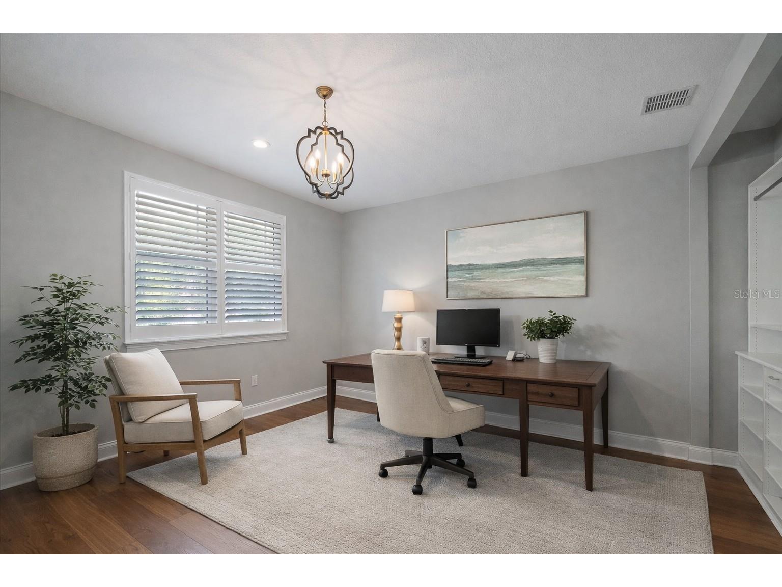 2207 Wisteria Street Sarasota FL 34239 A4683417 image19