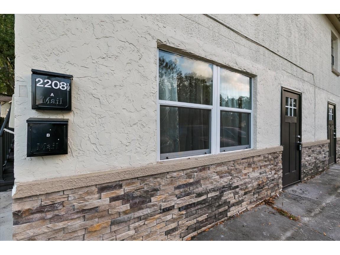 2208 1/2 N Boulevard #B Tampa FL 33602 T3492490 image1