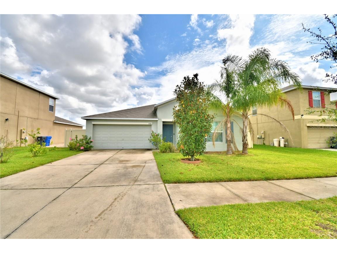 2208 4th Street SW Ruskin FL 33570 L4933269 image1