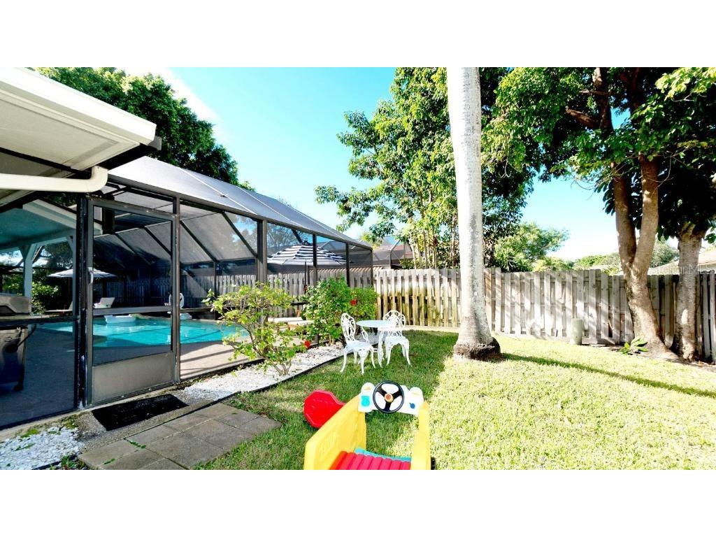 2208 79th Street W Bradenton FL 34209 A4658937 image36