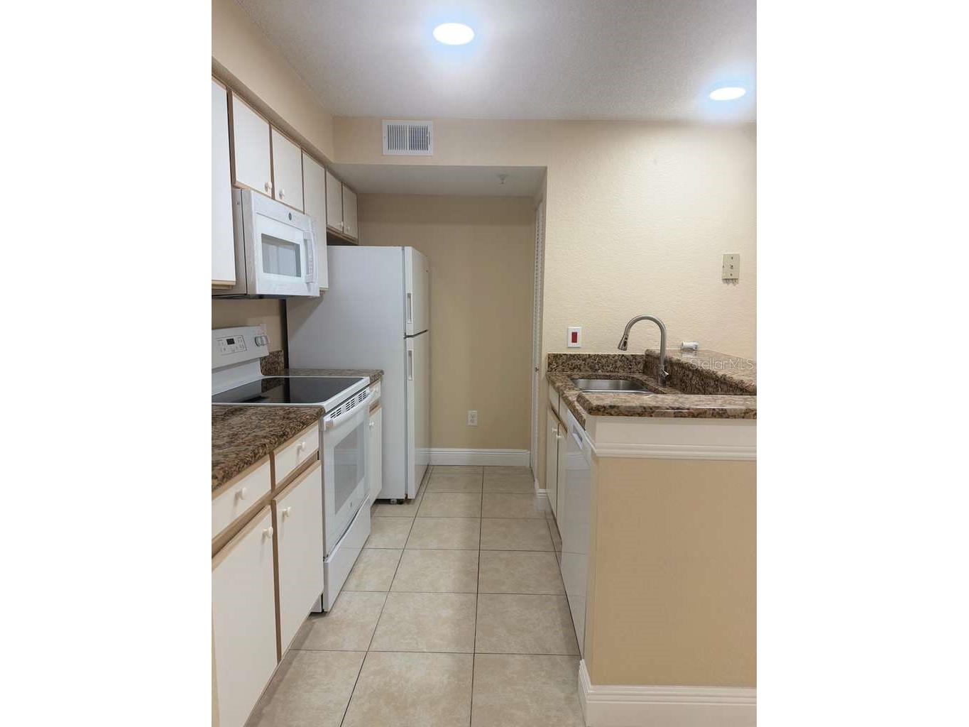 2208 Antigua Place #926 Kissimmee FL 34741 S5149155 image6