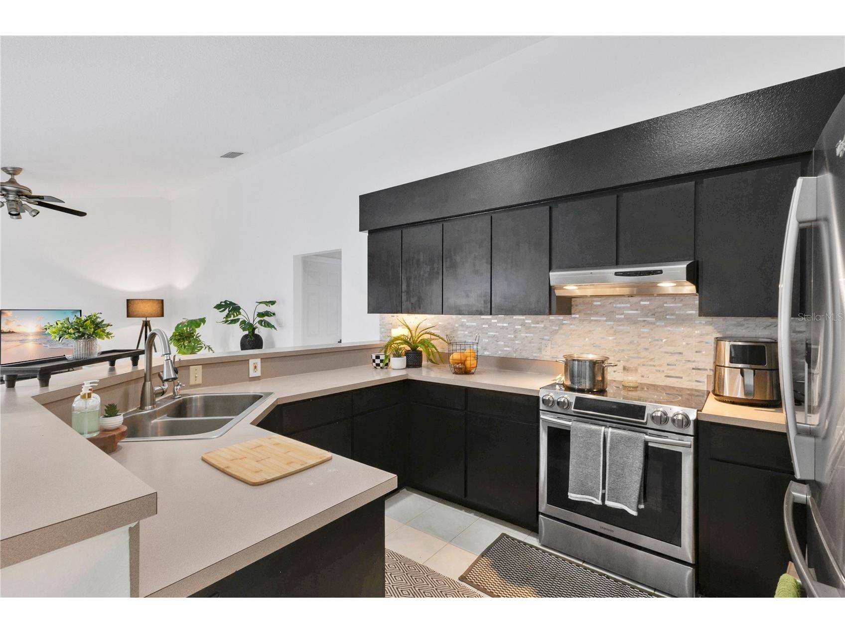 2208 Archer Boulevard Orlando FL 32833 O6403463 image13