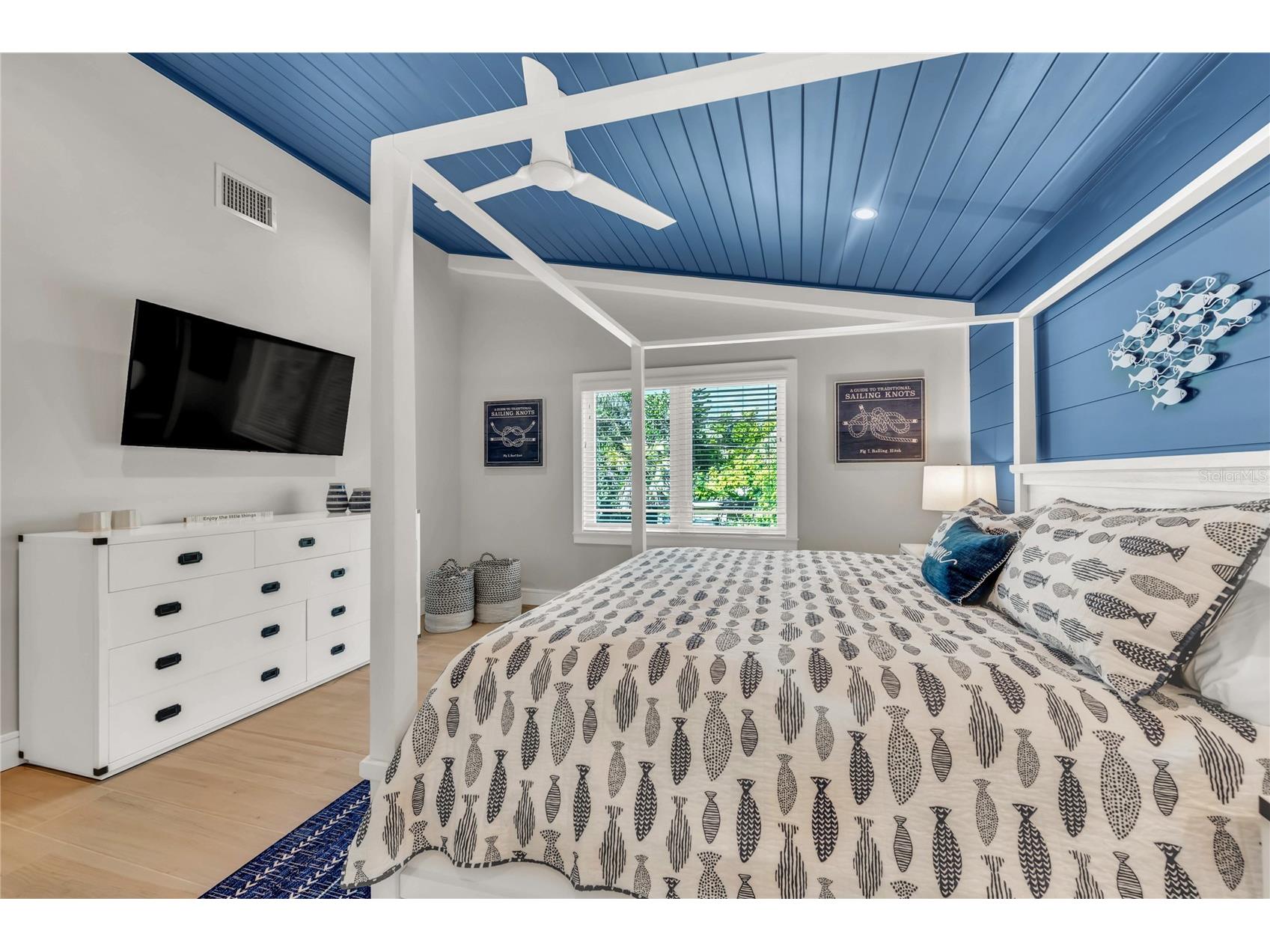 2208 Avenue A Bradenton Beach FL 34217 A4687507 image18