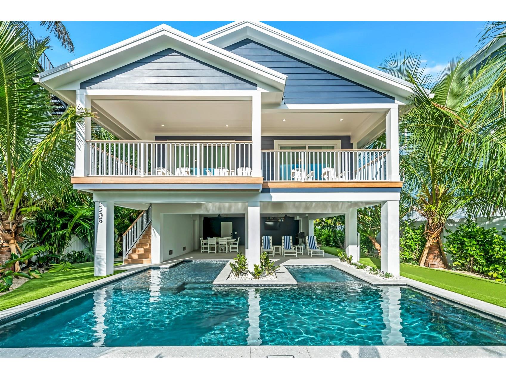 2208 Avenue A Bradenton Beach FL 34217 A4687507 image2
