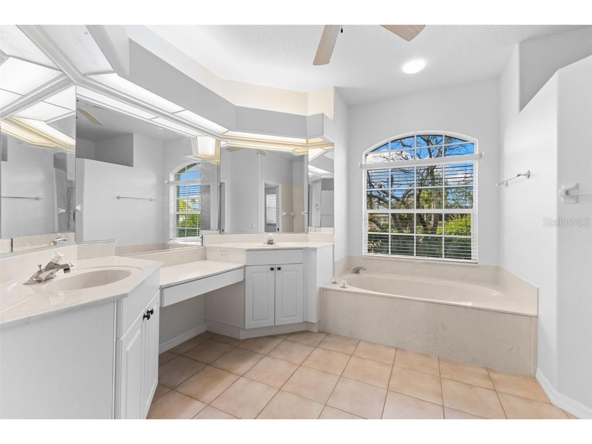 2208 Calusa Lakes Boulevard Nokomis FL 34275 A4676953 image18