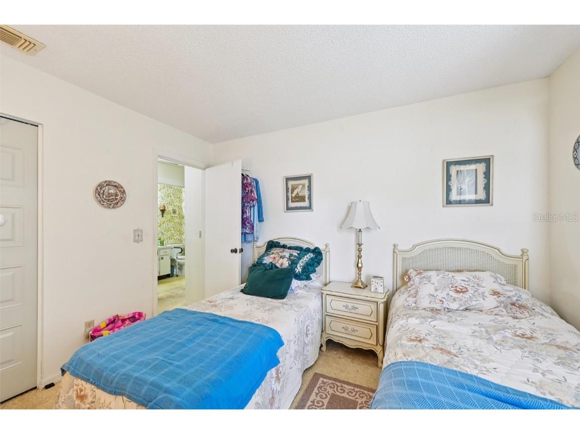 2208 Grenadier Drive Sun City Center FL 33573 TB8409434 image16