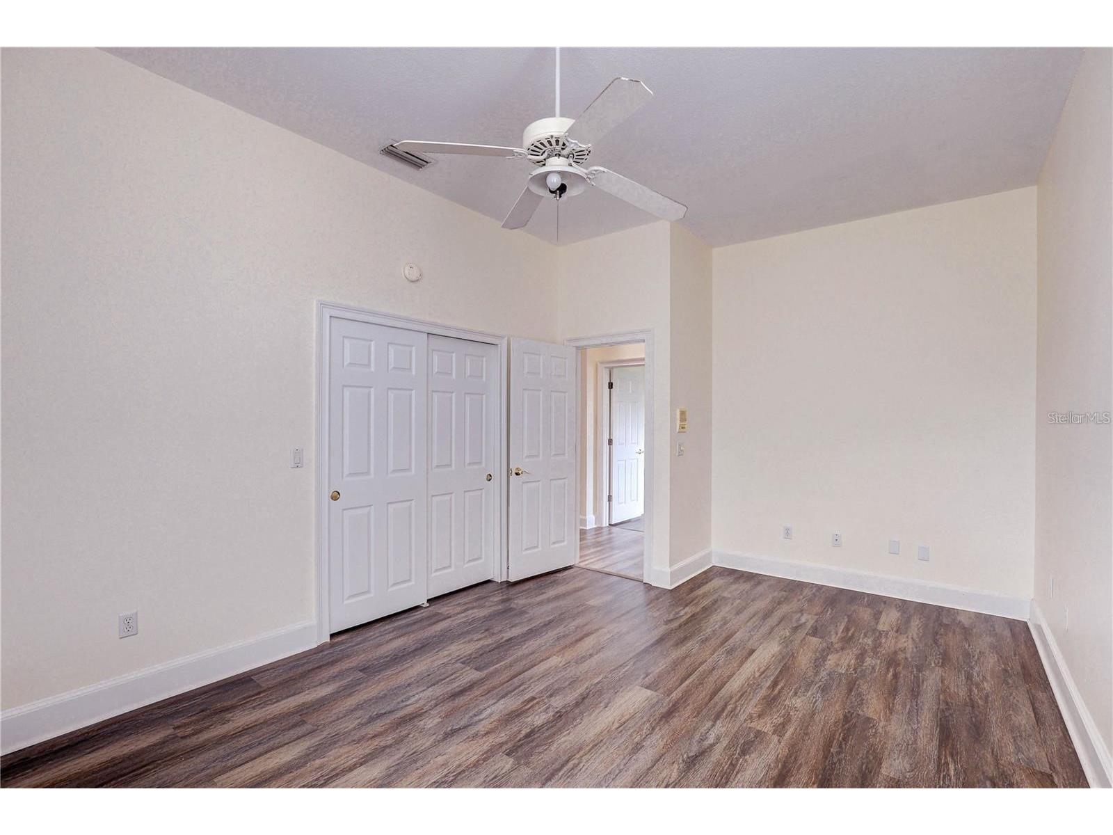 2208 Hampstead Court Safety Harbor FL 34695 TB8517194 image32