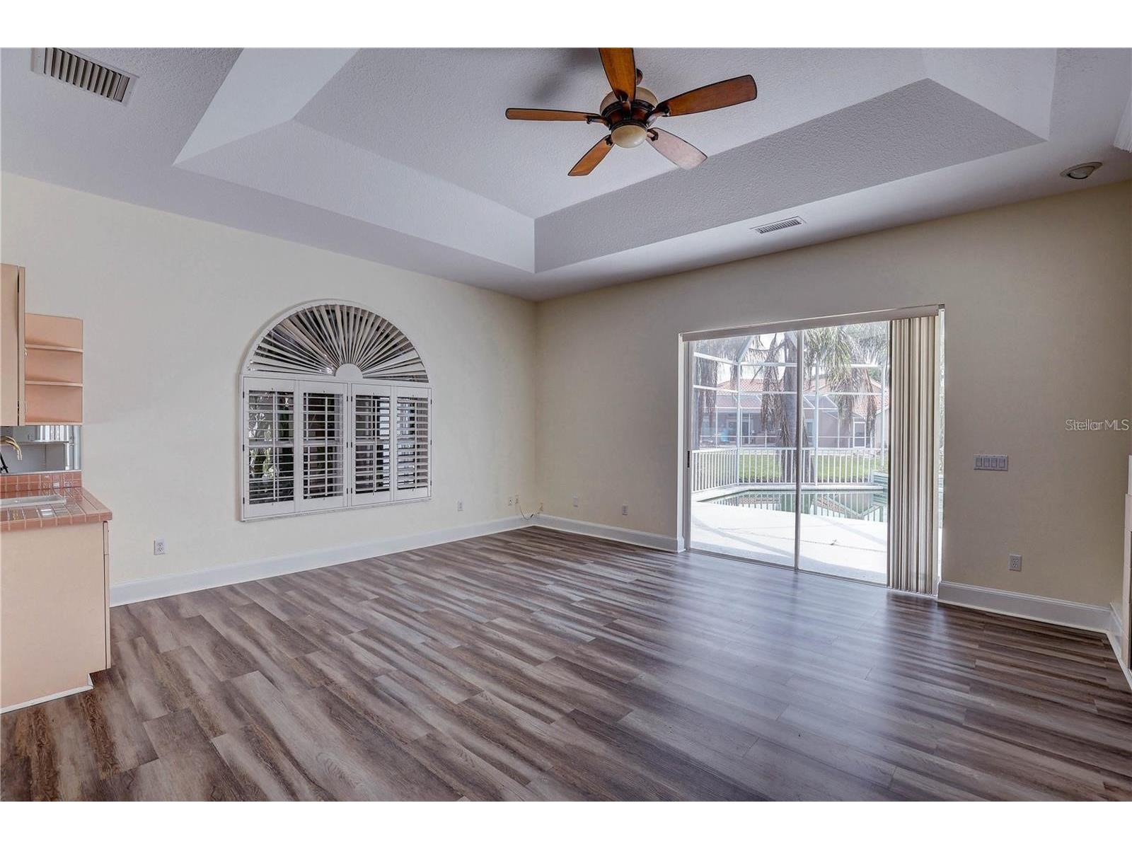 2208 Hampstead Court Safety Harbor FL 34695 TB8517194 image7