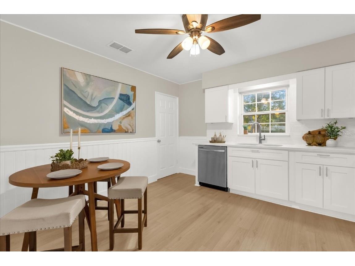 2208 Mosher Drive Orlando FL 32810 O6352017 image17