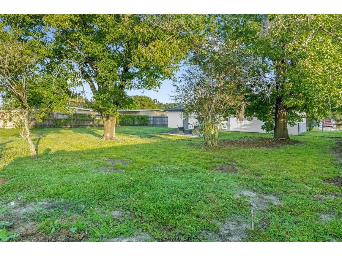 2208 Mosher Drive Orlando FL 32810 O6352017 image21