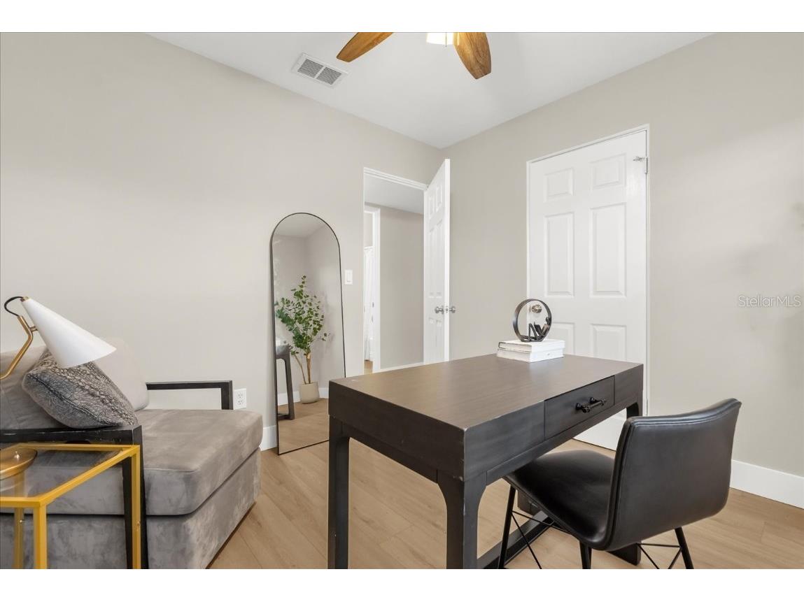 2208 Mosher Drive Orlando FL 32810 O6352017 image7