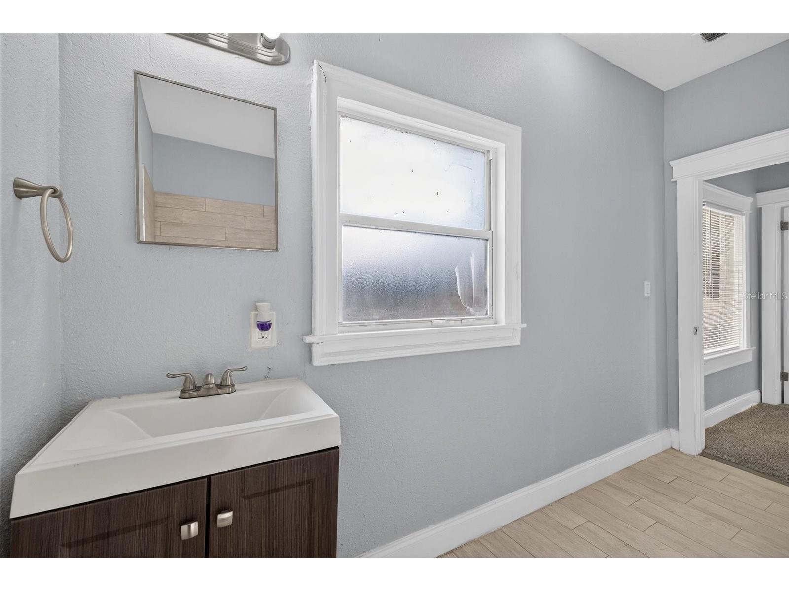 2208 N Boulevard Tampa FL 33602 TB8454268 image26