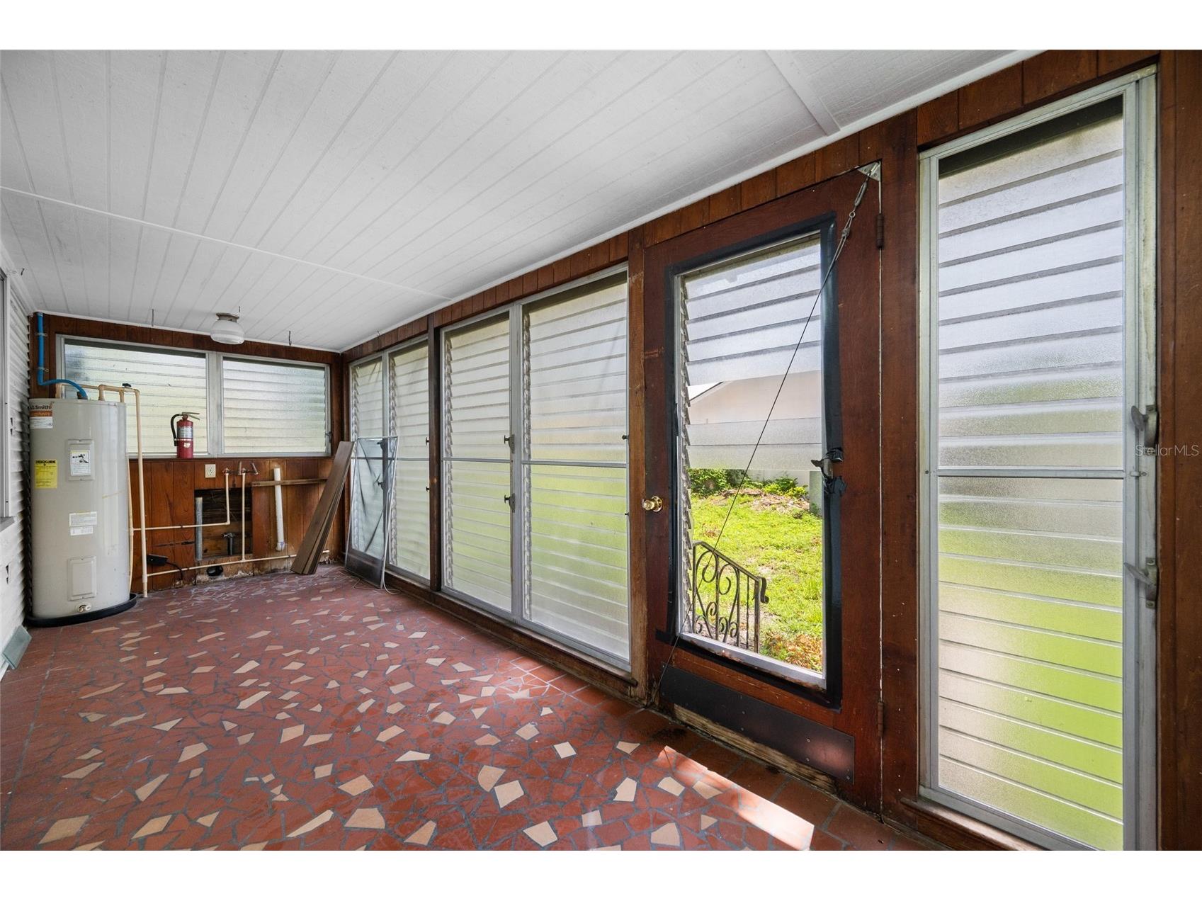 2208 N Lincoln Avenue Tampa FL 33607 TB8531823 image14
