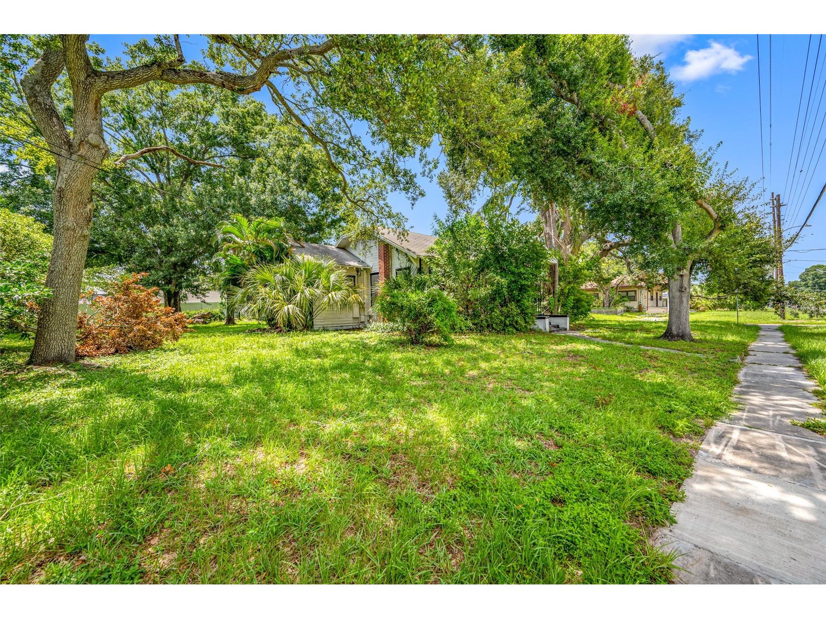 2208 N Lincoln Avenue Tampa FL 33607 TB8531823 image6