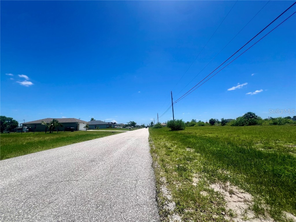 2208 NE 6th Avenue Cape Coral FL 33909 C7495114 image3