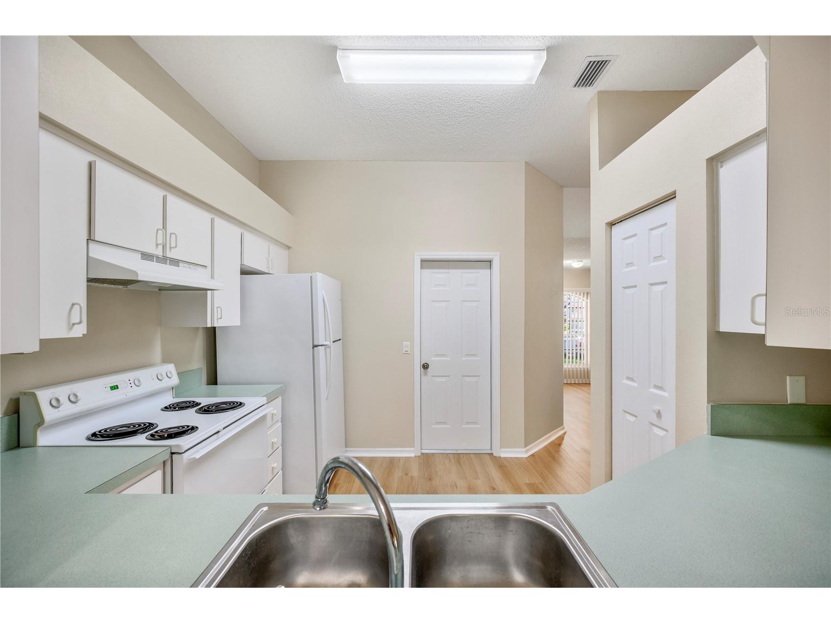 2208 San Marcos Circle SE Winter Haven FL 33880 P4938481 image12
